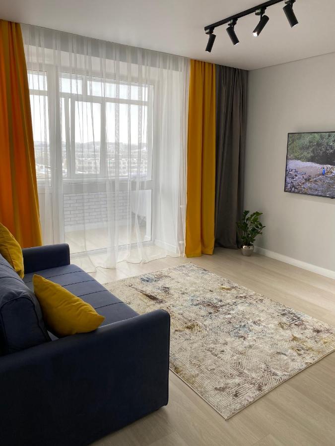 1-Я Квартира В Центре Aqtöbe Exterior foto